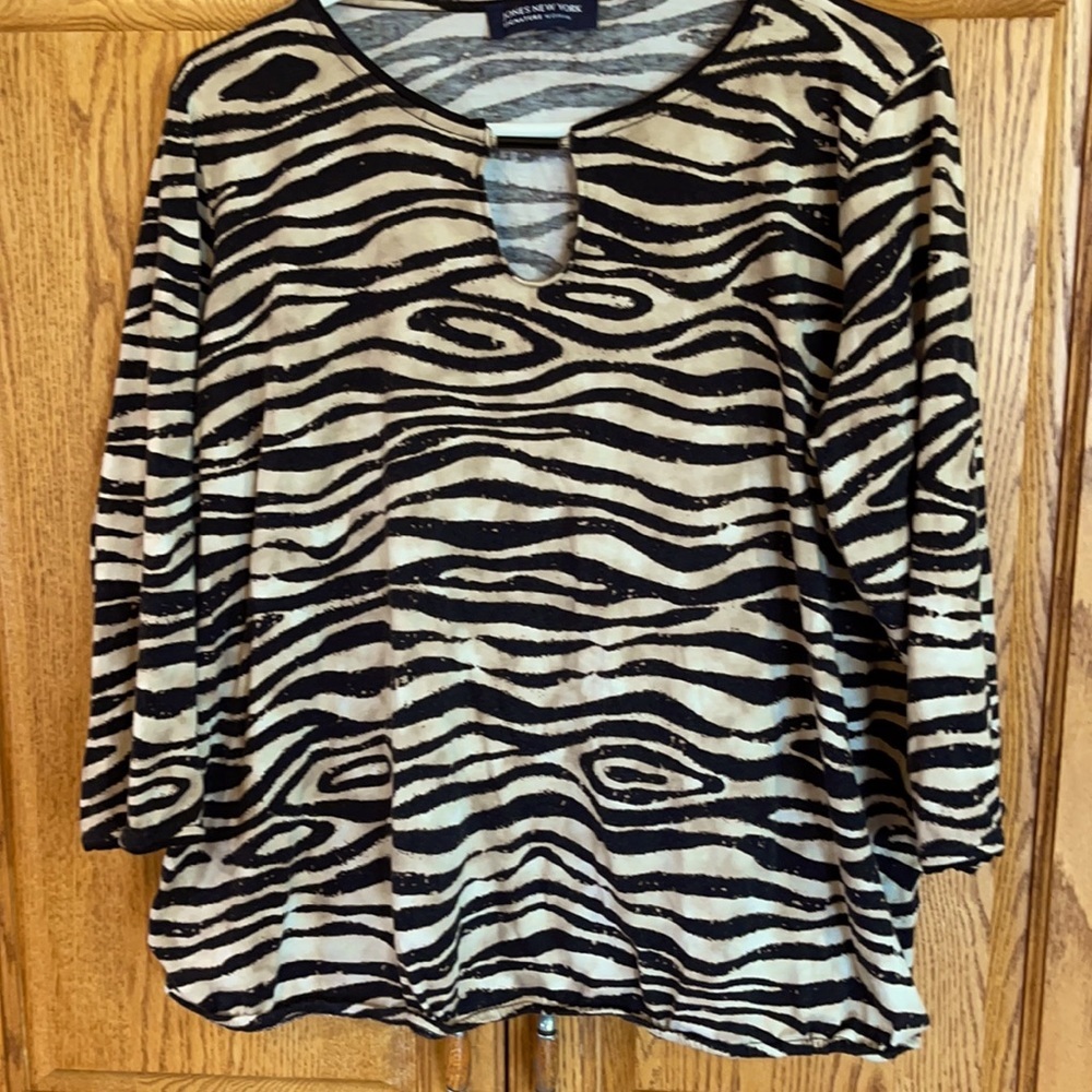 Jones New York top 🔥🔥